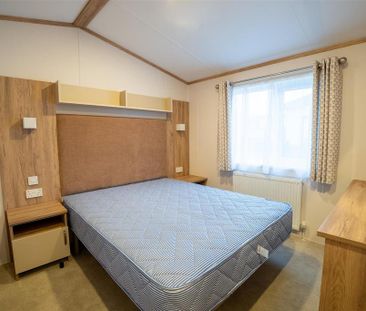 2 bedroom property to rent - Photo 6