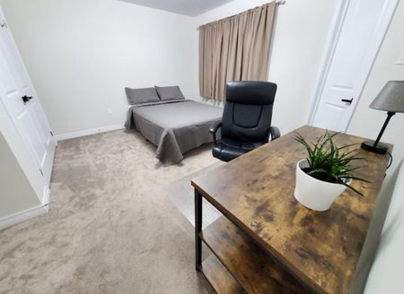 For Lease - 295 Midland Place, Welland, Ontario - Photo 2