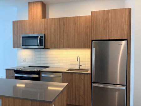 For Lease - 720 Whitlock Avenue Unit# 813, Milton, Ontario - Photo 4