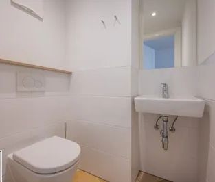 Wohnen in der Innenstadt: 3-Zimmer-Wohnung mit Terrasse und traumhaftem Ausblick // Albertina - Photo 1