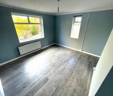 3 bedroom detached bungalow to rent - Photo 6