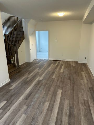 For Lease - 68 First Street Unit# 8, Orangeville, Ontario - Photo 3