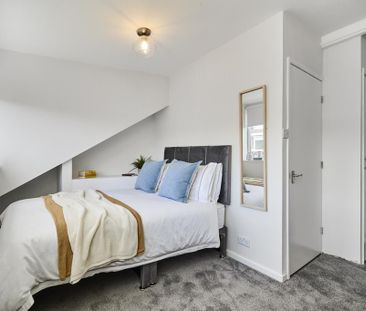 2 bedroom terraced house to rent - Photo 3