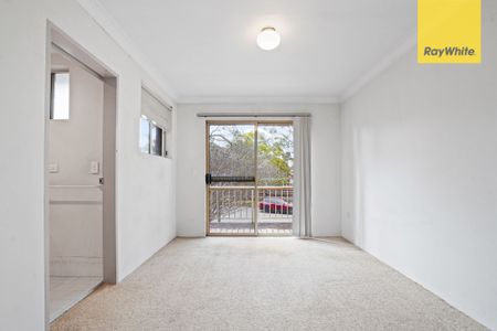 Spacious Torrens Title Duplexes - Prime Westmead Location - Now for Lease! - Photo 4