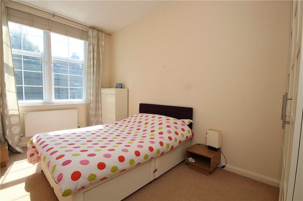 Glenhurst Road, Brentford, TW8 0FE - Photo 1