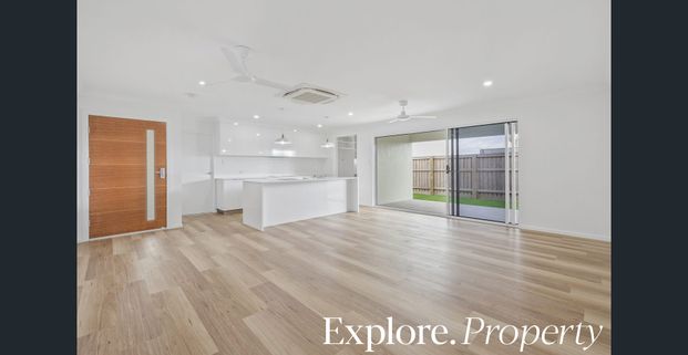 Stunning Duplex in Miraflores Estate! - Photo 1