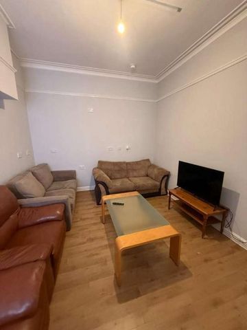 Walthall Street, Crewe, CW2 - Photo 2