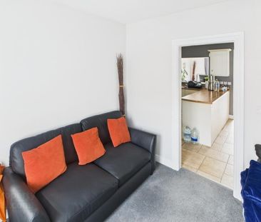 7 Park Drive - Photo 6