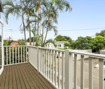 Spacious Free Standing Studio Apartment - Photo 4