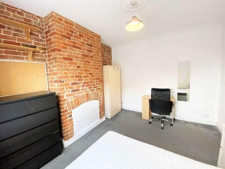 Beaconsfield Road, Canterbury, CT2 - Photo 2