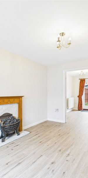 Roby Drive, Bracknell Roby Drive, Bracknell - Photo 1