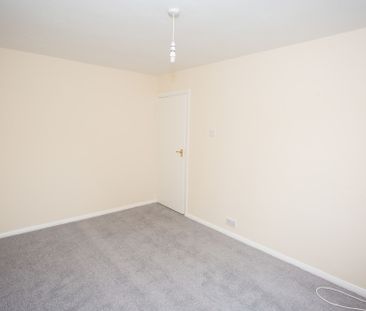 2 bedroom flat to rent, Available unfurnished from 17/03/2025 - Photo 4