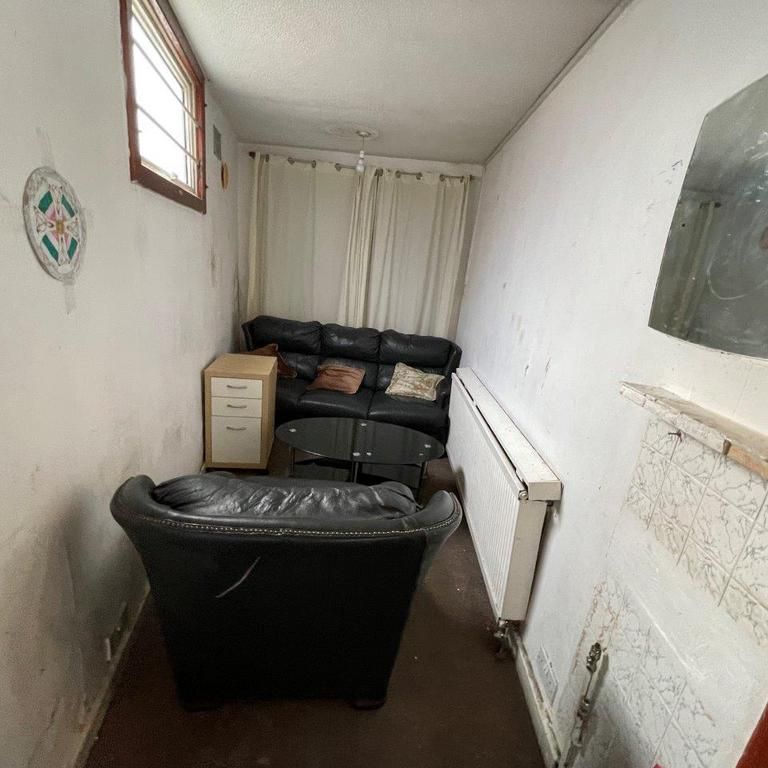 4 bedroom house to rent - Photo 1