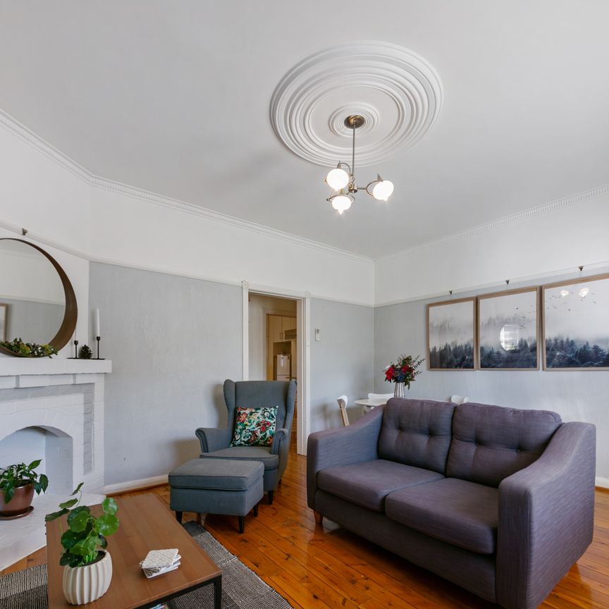 2/119 Hawthorne Parade, Haberfield NSW 2045 - Apartment For Rent | Domain - Photo 1