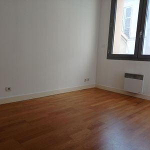 location Appartement T2 DE 47m² À MEAUX - Photo 2