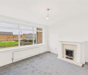 Eastbourne Square, Carley Hill, Sunderland, SR5 - Photo 2