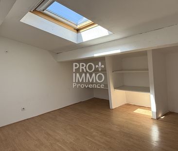 A LOUER, LAURIS (84360) Appartement de type 3 en duplex - Photo 4