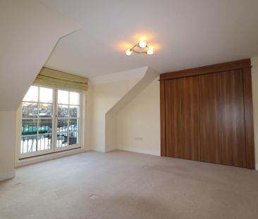 3 bedroom semi-detached house to rent - Photo 6