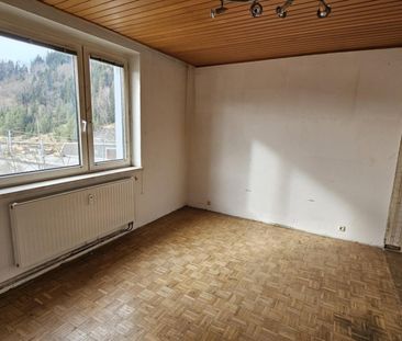 Top 3-Zimmerwohung im obersten Stock – Erstbezug nach Sanierung – u... - Photo 1