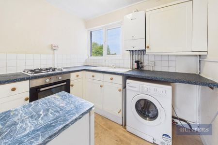 1 bedroom Flat To Let - Photo 4