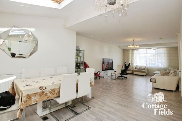 4 bedroom terraced house to rent - Photo 1