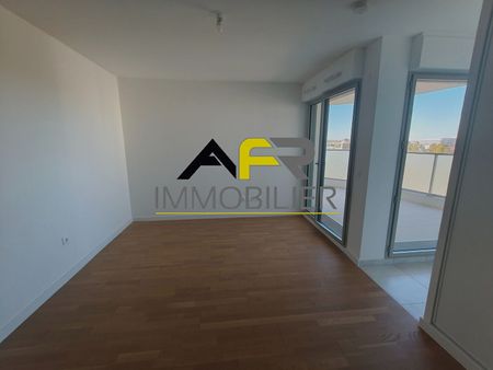 Appartement Meudon La Foret 1 pièce(s) 29 m2, - Photo 2