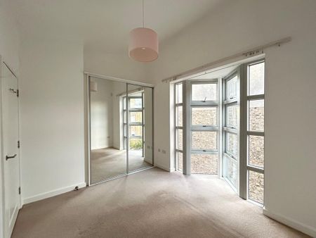 2 bedroom terraced house to rent - Photo 3