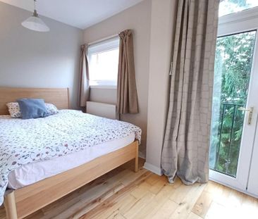 studio flat for rent in Holyrood - Photo 3