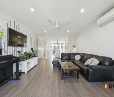 Great Townhouse With Flexible Floorplan - Photo 1