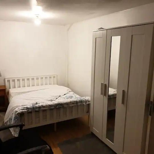 Room in a Shared House, Caletock Way, SE10 - Photo 1