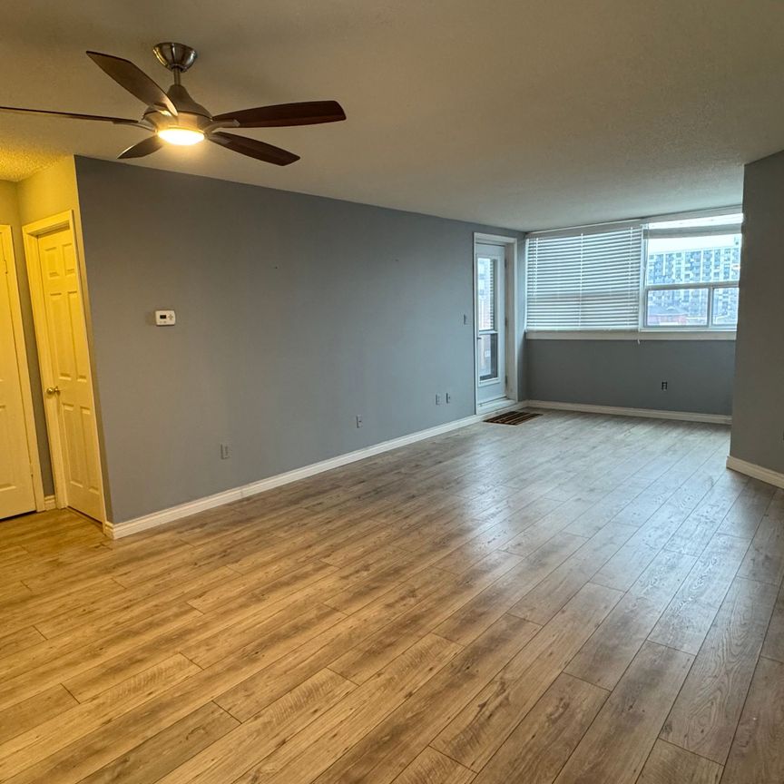 For Lease - 80 Athol Street Unit# 501, Oshawa, Ontario - Photo 1