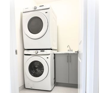 For Lease - 54 Bearberry Road, Springwater, Ontario - Photo 3