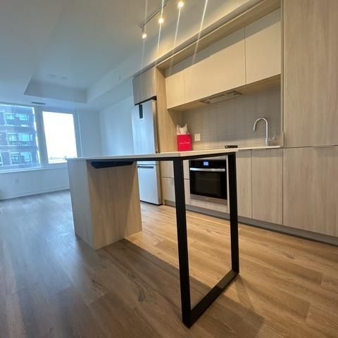 For Lease - 395 SQUARE ONE Drive Unit# 711, Mississauga, Ontario - Photo 1