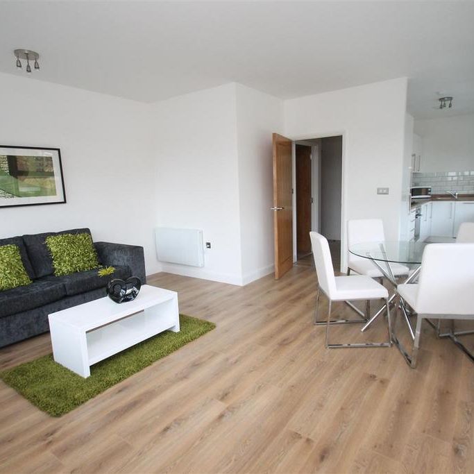 1 bedroom flat to rent - Photo 1