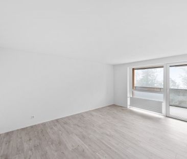 Schöne, zentral gelegene Neubau-Wohnung - Photo 6