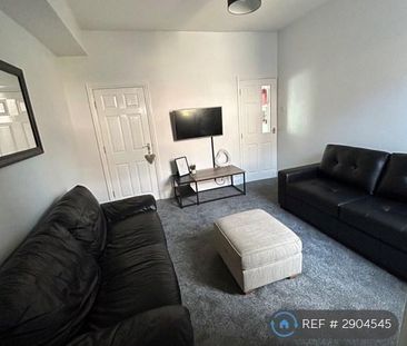 6 bedroom terraced house to rent - Photo 3