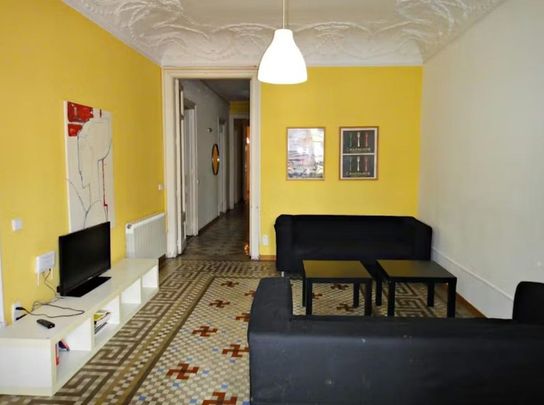 Carrer de Mallorca, Barcelona, Catalonia 08037 - Photo 1