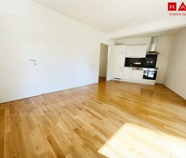 Wohnung mit großem Balkon in den Innenhof! - Foto 2