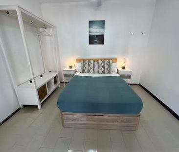 Carrer d'Occident, L'Hospitalet de Llobregat, Catalonia 08903 - Photo 4