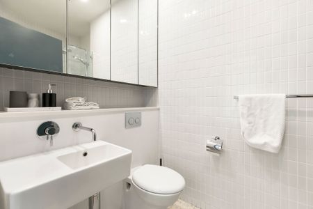 Fully equipped executive/student apartment - Photo 2