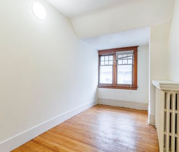 For Lease - 180 Queens Drive Unit# 2A, Toronto, Ontario - Photo 1