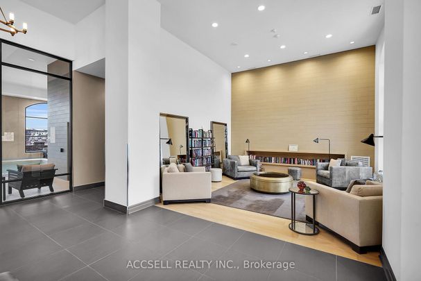 For Lease - 260 Villagewalk Boulevard Unit# 902, London North, Ontario - Photo 1