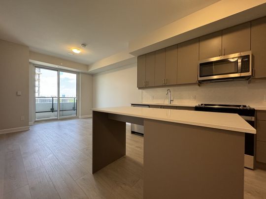 For Lease - 3220 William Coltson Avenue Unit# 913, Oakville, Ontario - Photo 1
