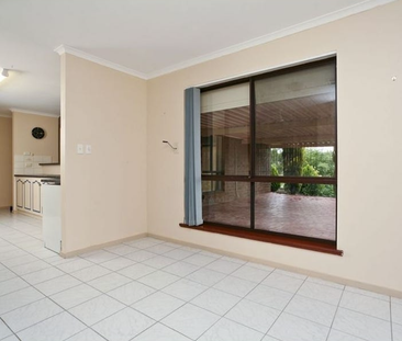Spacious Family Home - Photo 3