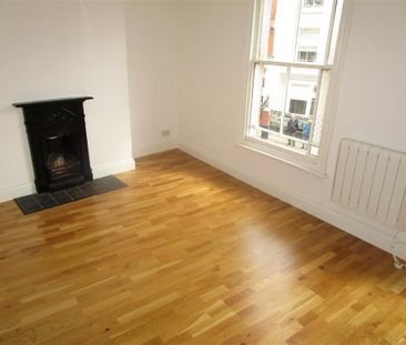 Castilian Street, Northampton - Photo 1