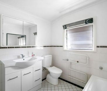 Stylish. Spacious. Inviting. Poolside Perfection. - Photo 6