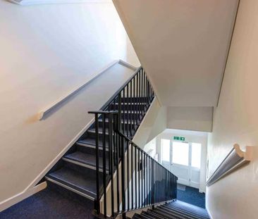 2 Bed Flat, Cavalier Court, CV3 - Photo 2