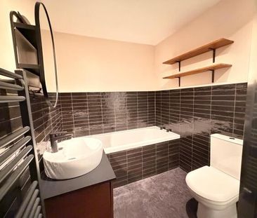 2 bedroom flat to rent - Photo 6