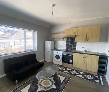 1 Bed Flat, Grange Rd, N18 - Photo 3