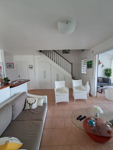 Location Appartement 3 pièces 64m² LE GOSIER 97190 - Photo 4